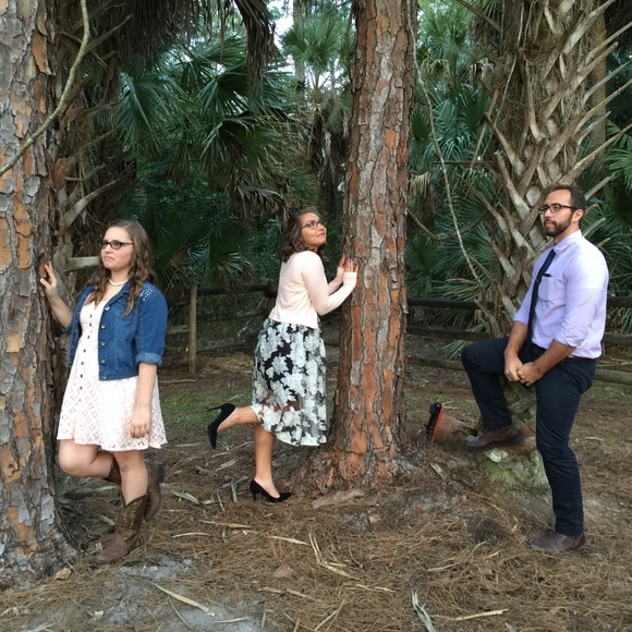 Meet your Posher, Connie - Picture 2 of 8